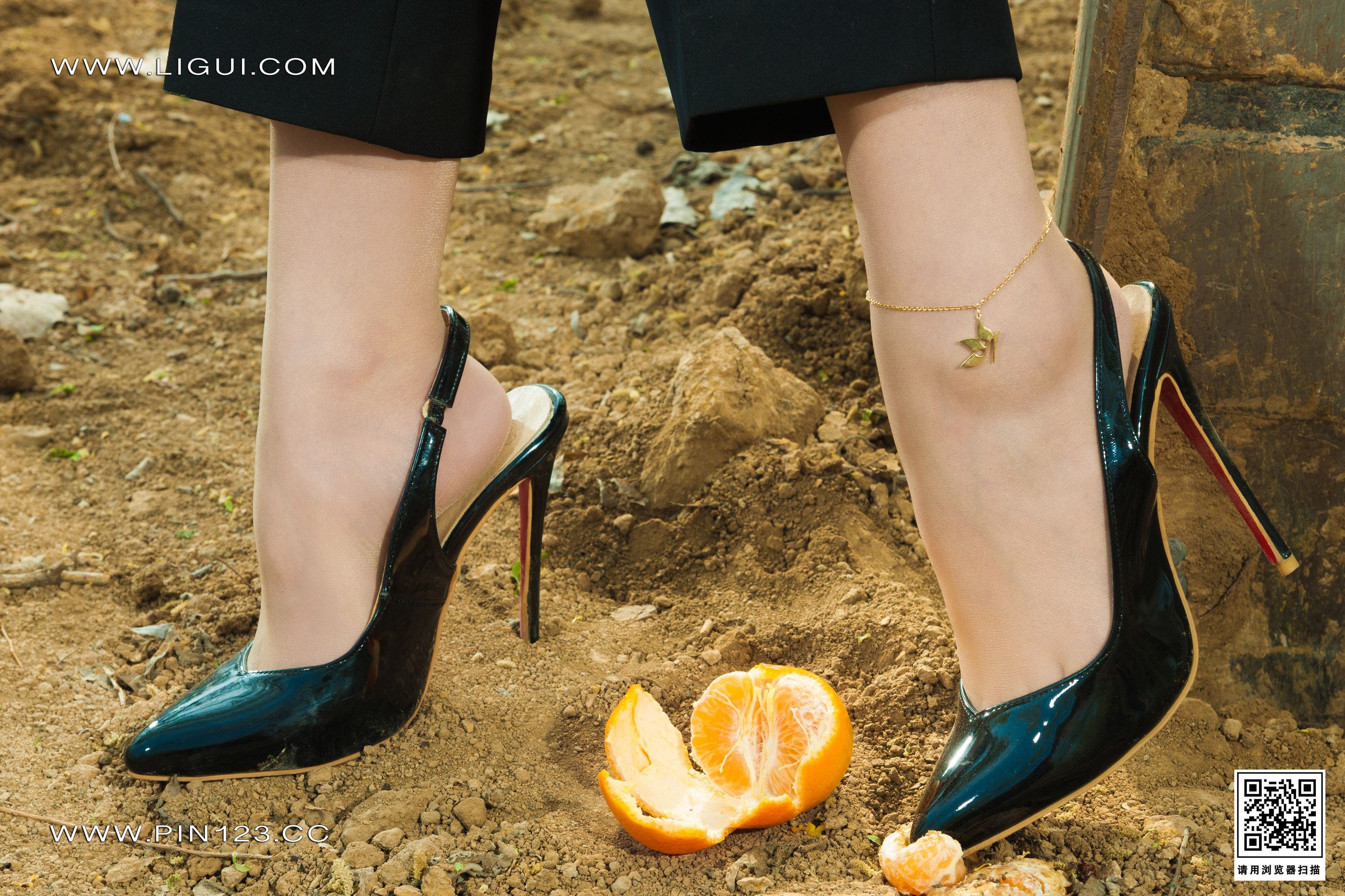 Ligui丽柜  2023.04.10 《野外柑丝》 心心